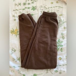 PRETTYLITTLETHING high waisted brown sweatpants xs